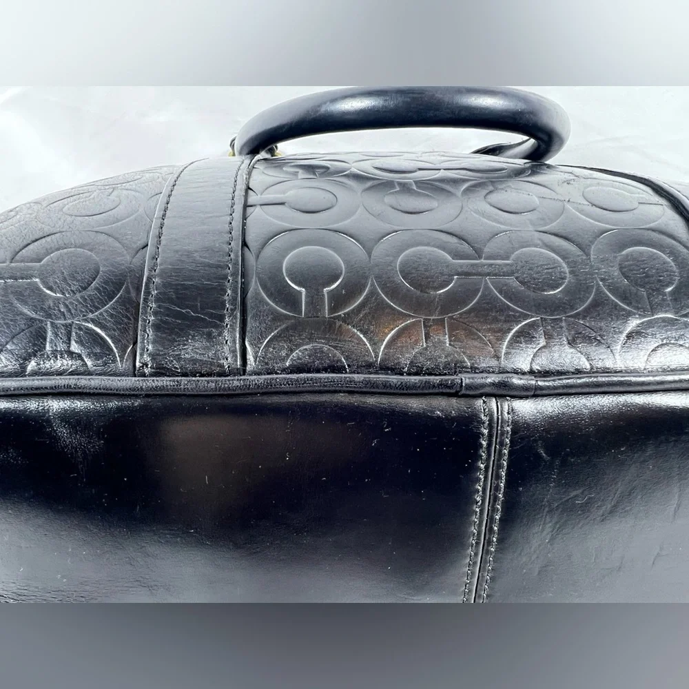4043: Coach Black Embossed Leather Laptop Briefcase Business Bag